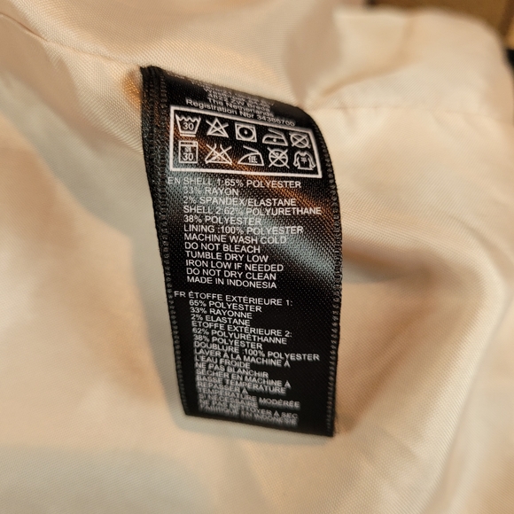 FOREVER 21 Blazer Jacket Black Cropped Tuxedo Size S - Picture 8 of 8